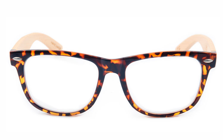 Brun wayfarer brille med klart glas og bambus stÃ¦nger - sunlooper.dk - billede 2