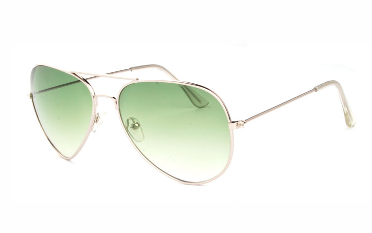 Metal aviator solbrille med grÃ¸nne glas - Design nr. 3473