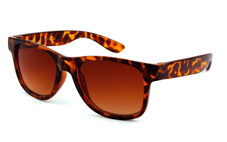 BÃ˜RNE wayfarer solbrille i skildpaddebrun - Design nr. 3482