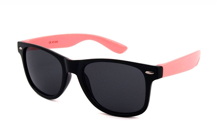 Sort og baby-lyserÃ¸d wayfarer solbrille - Design nr. 3486