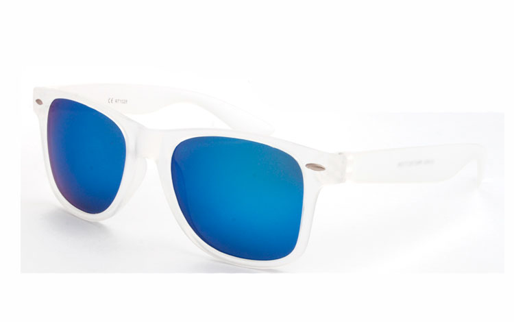 Wayfarer solbrille i halv trasparent med blÃ¥ spejlglas - Design nr. 3492