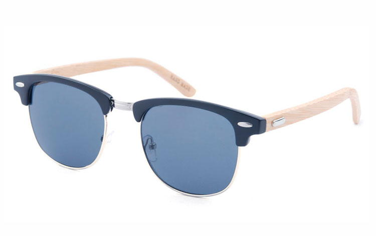 Clubmaster solbrille i sort med lyse bambus arme - Design nr. 3507