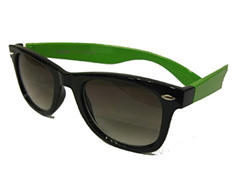Wayfarer sort med neon grÃ¸n - Design nr. 566